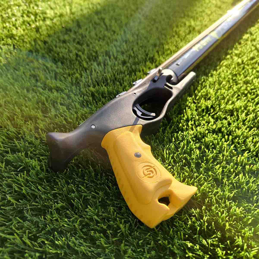 Fusil PS-Dive Waza Carbon con Guía integral cabezal abierto y doble goma - Vista 5