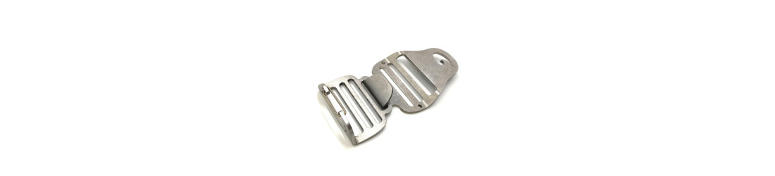 Hebillas y accesorios para cinturones y chalecos de lastre | Marlinsubnorte